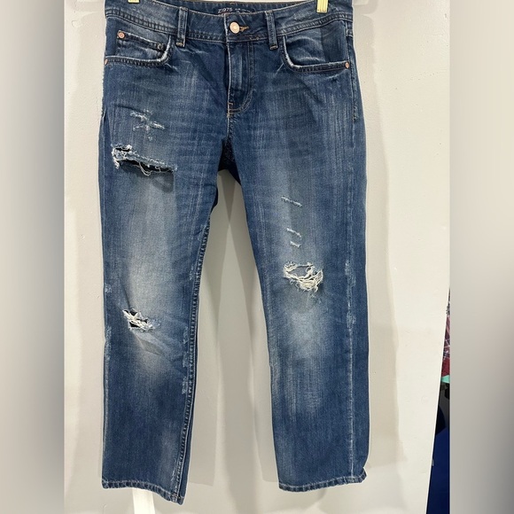 Zara basic dept Denim - Classic Blue Distressed Women Jeans size 6 Zara Z1975